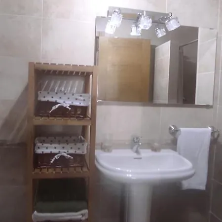 Apartamento Clausurado San Ciprian (Galicia)